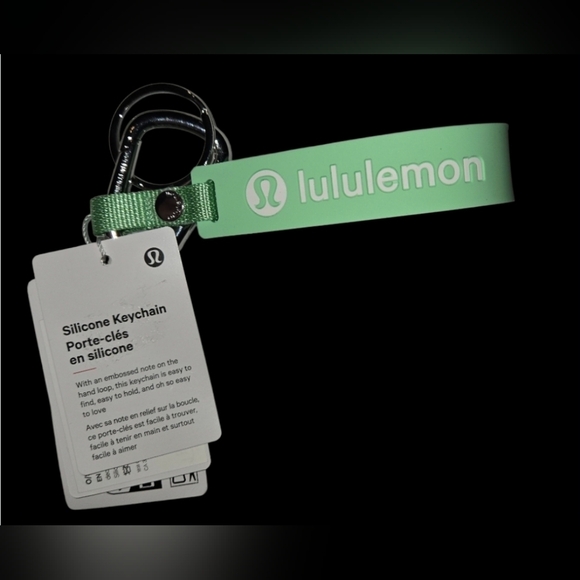 Lululemon Athletica Mint Silicone Keychain - Picture 1 of 1